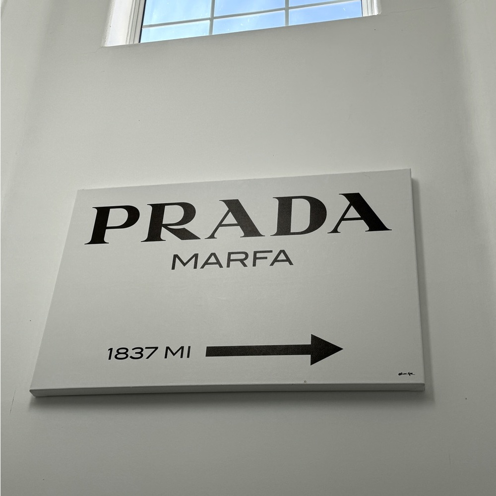 COPY - Prada Marfa Oliver Gal canva